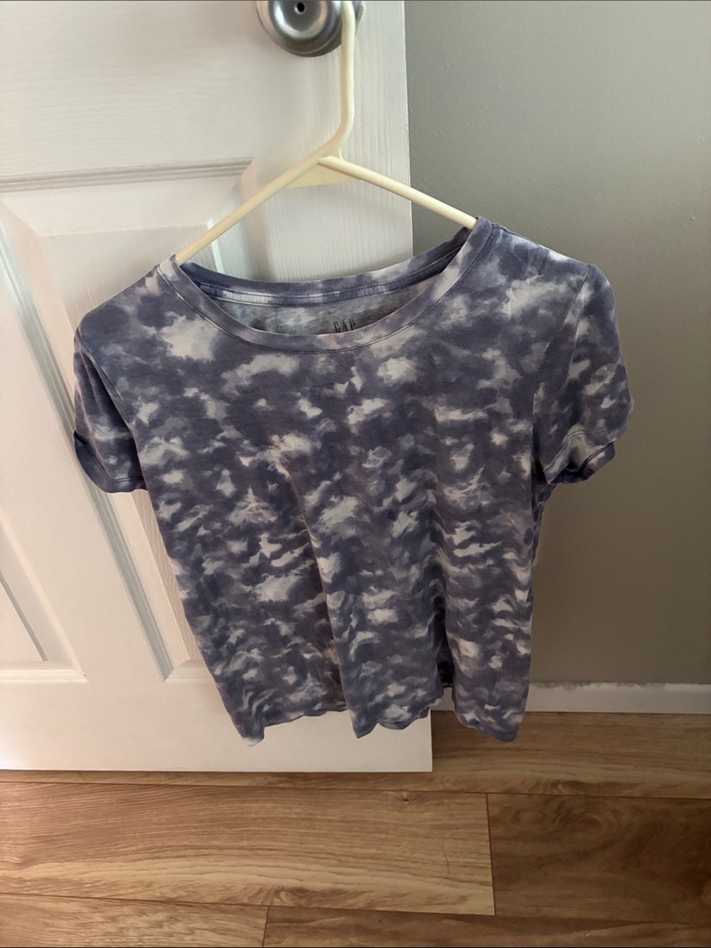 GAP Blue & White Tie-Dye Short Sleeve Tee